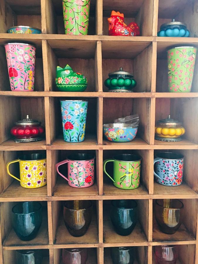 The Art Attic A Stylish Boutique Apartment ビルス・ウェールズ エクステリア 写真